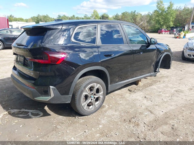 WBX73EF07P5X19417 BMW X1