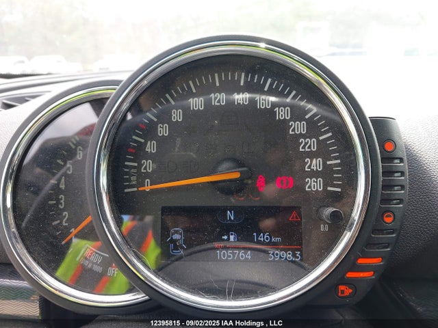 Mini Clubman 2017 WMWLU1C57H2C42184 Image 7