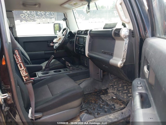 12395835 :رقم المزاد ، JTEBU11F470051089 vin ، 2007 Toyota Fj Cruiser مزاد بيع