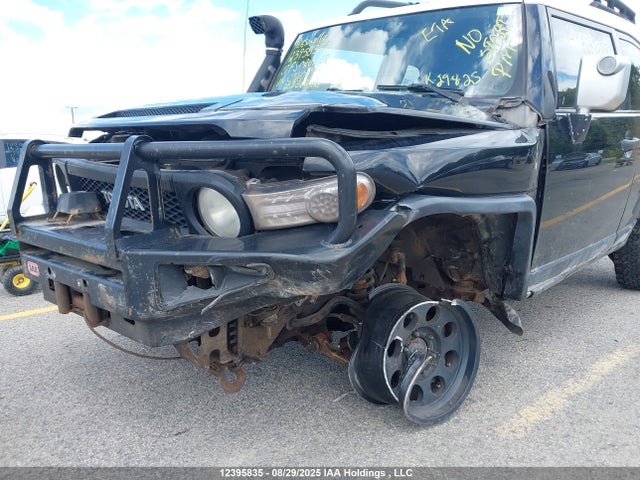 12395835 :رقم المزاد ، JTEBU11F470051089 vin ، 2007 Toyota Fj Cruiser مزاد بيع
