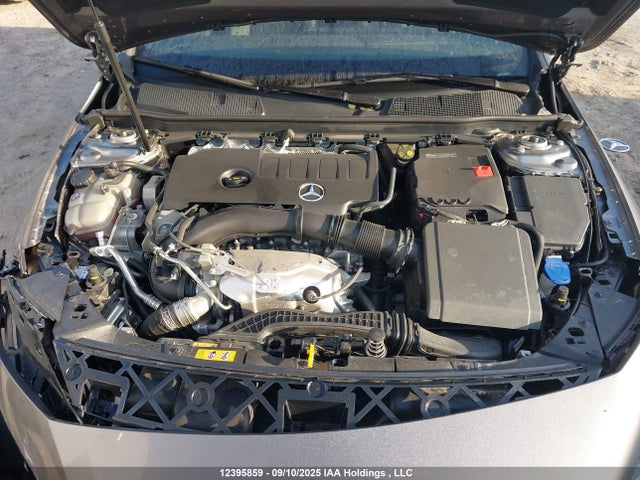 W1K5J4HB9PN345076 Mercedes-Benz m260