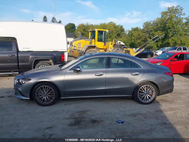 W1K5J4HB9PN345076 Mercedes-Benz m260