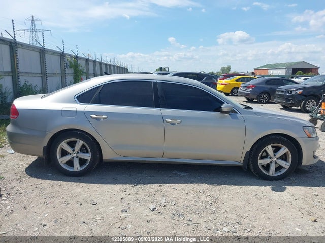 1VWBS7A39EC073567 Volkswagen Passat