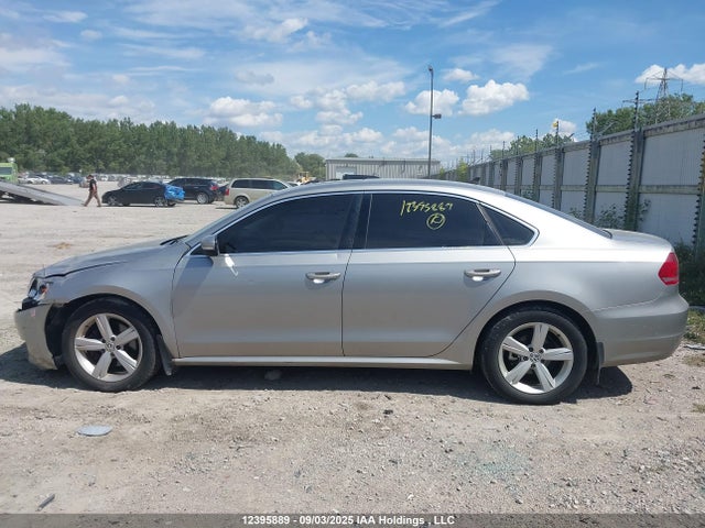 1VWBS7A39EC073567 Volkswagen Passat