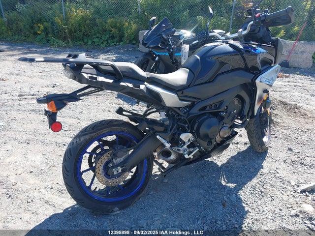 JYARN62N4KA000581 Yamaha 2019