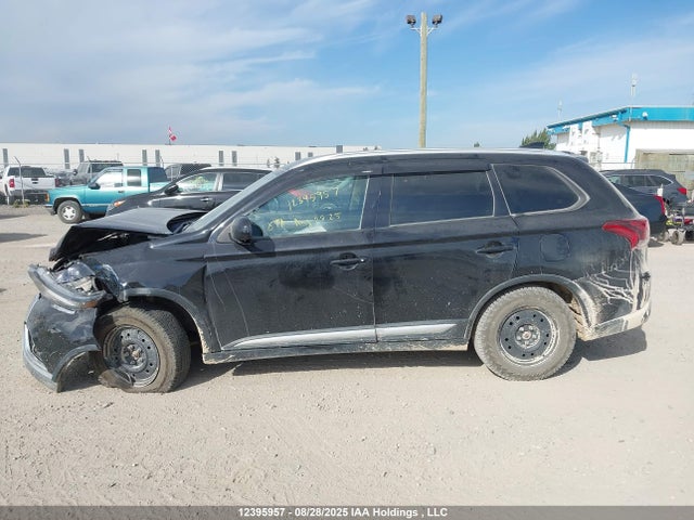 2017 Mitsubishi Outlander Es მანქანა იყიდება აუქციონზე, vin: JA4AZ2A37HZ607626, აუქციონის ნომერი: 12395957