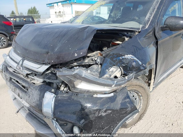 2017 Mitsubishi Outlander Es მანქანა იყიდება აუქციონზე, vin: JA4AZ2A37HZ607626, აუქციონის ნომერი: 12395957
