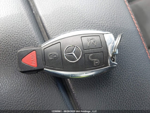 WDDGJ8JB0FG366928 Mercedes-Benz 2015
