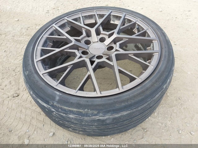 WDDGJ8JB0FG366928 Mercedes-Benz 2015
