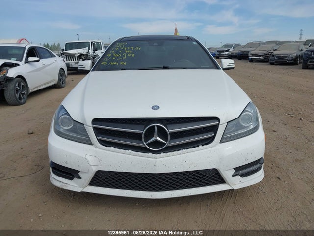 WDDGJ8JB0FG366928 Mercedes-Benz 2015