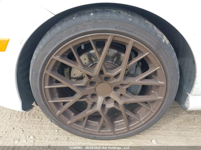 WDDGJ8JB0FG366928 Mercedes-Benz 2015