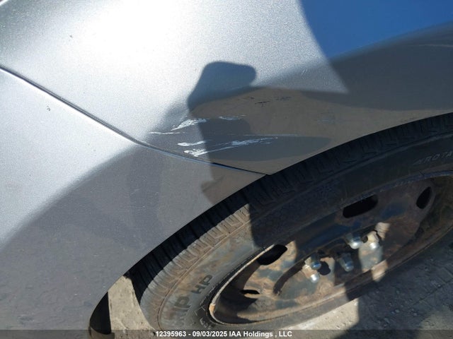 5NPDH4AE7GH654809 Hyundai ELANTRA GL