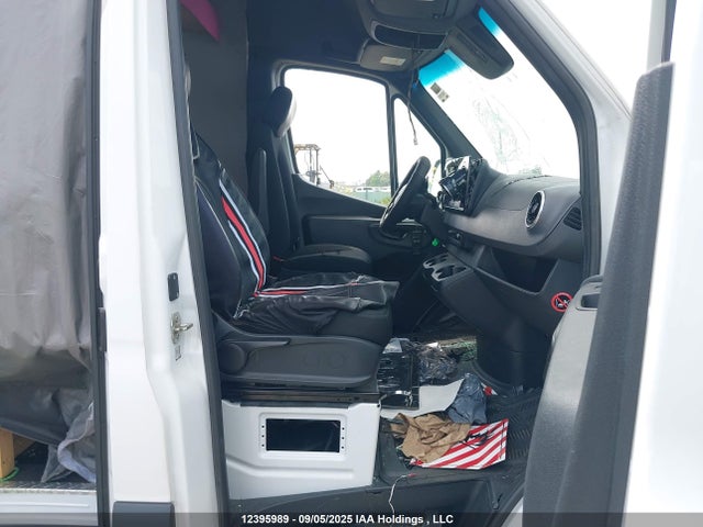 12395989 :رقم المزاد ، W1Y4ECHY2NP442674 vin ، 2022 Mercedes-benz Sprinter 2500 High Roof V6 Diesel مزاد بيع