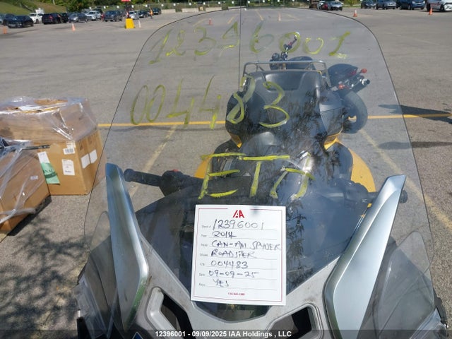 Can-Am 1330 Ace 2014 2BXNBDD10EV004483 Image 13