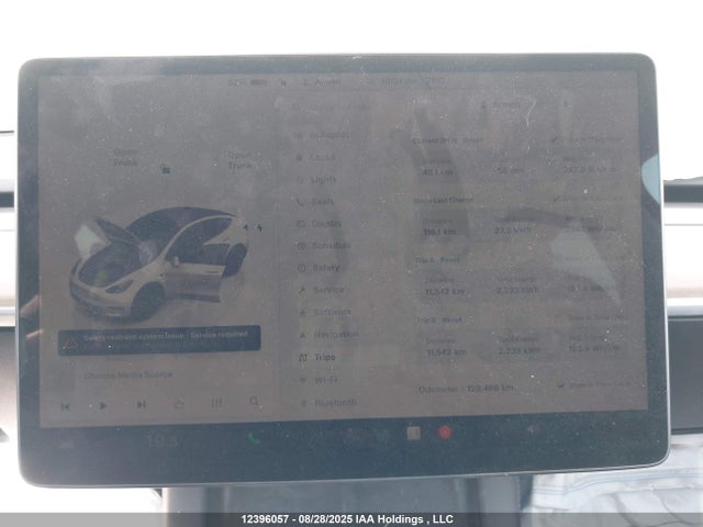 7SAYGDEE5NF466223 Tesla Model Y