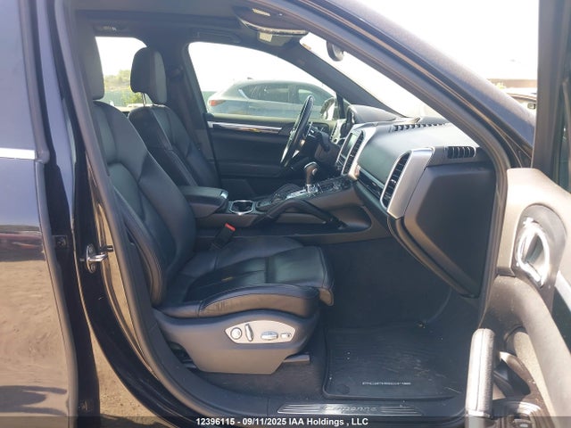 Porsche Cayenne 2016 WP1AA2A29GKA37087 Image 5