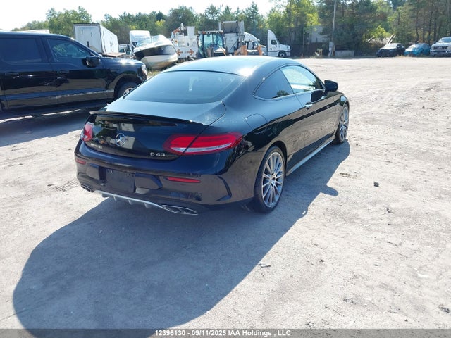 WDDWJ6EB8JF673059 Mercedes-Benz m276