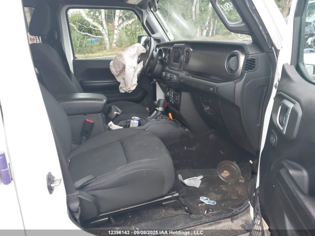 1C4HJXDG8MW517484 Jeep 2021