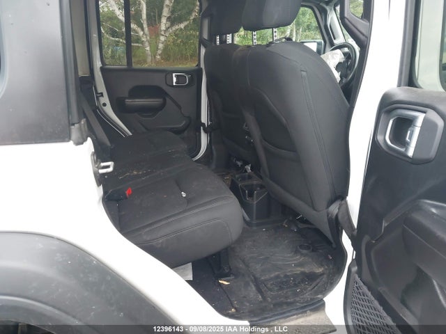 1C4HJXDG8MW517484 Jeep 2021