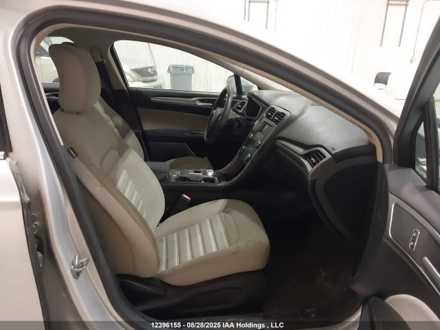 12396155 :رقم المزاد ، 3FA6P0UU4HR134661 vin ، 2017 Ford Fusion Hybrid S مزاد بيع