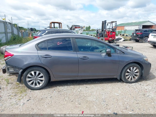 Honda r18z1 2014 2HGFB2F46EH000289 Image 14