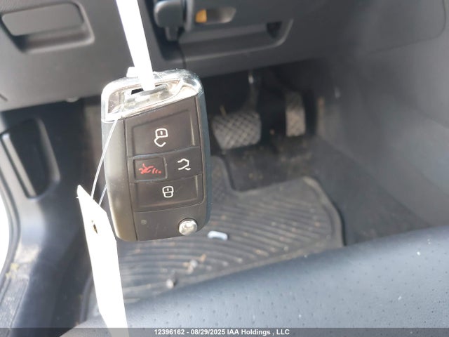 3VW017AU9HM518587 Volkswagen 1.8 tsi