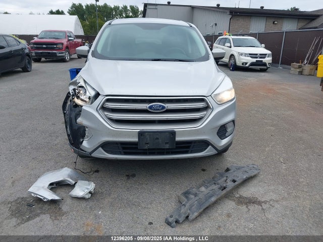 1FMCU9G94HUB54303 Ford Escape
