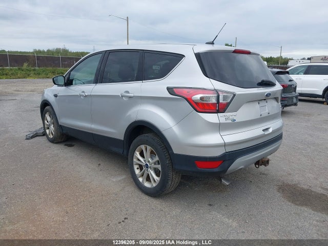 1FMCU9G94HUB54303 Ford Escape
