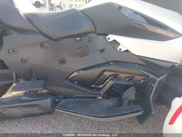 Can-Am Spyder Roadster Rt/rt Limited 2024 2BXNBDD27RV000848 Image 8