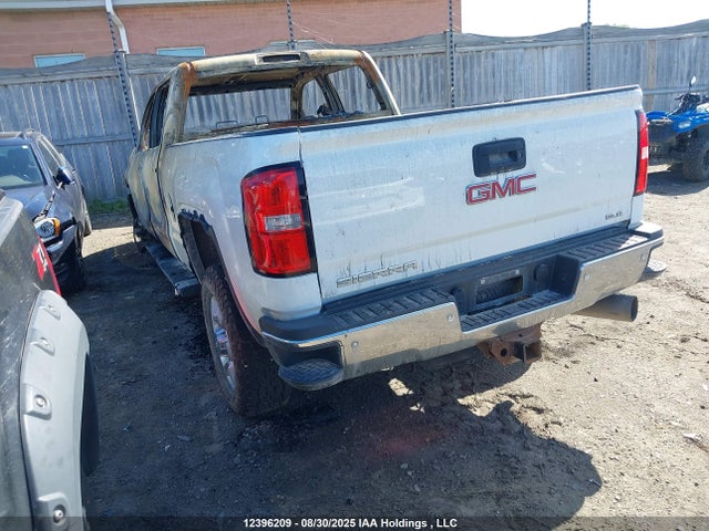 1GT42WCY9JF118465 GMC l5p - direct injection, duramax, gen 5, var 1