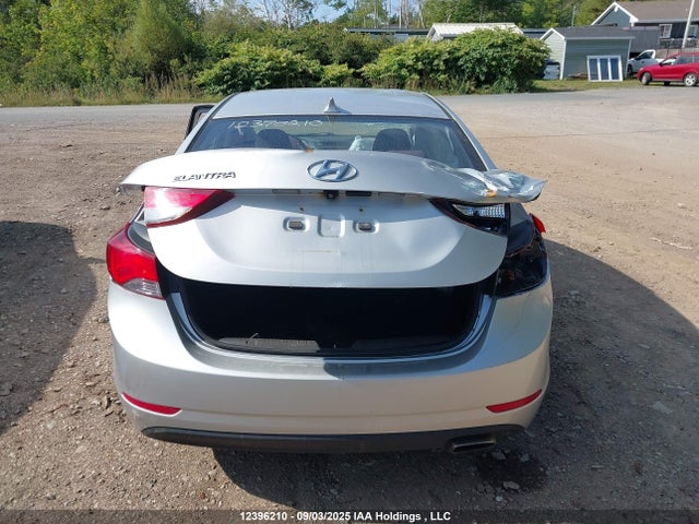 KMHDH4AH4FU289435 Hyundai Elantra Se/sport/limited