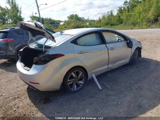KMHDH4AH4FU289435 Hyundai Elantra Se/sport/limited