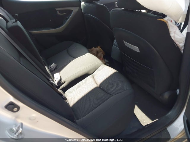 KMHDH4AH4FU289435 Hyundai Elantra Se/sport/limited