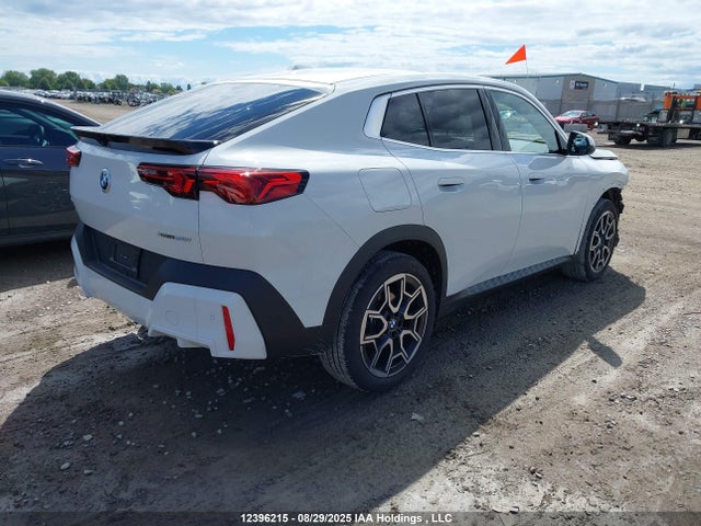 WBX63GM05S5304017 BMW X2