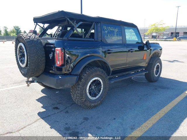 Продажа на аукционе авто 2022 Ford Bronco, vin: 1FMDE5DH2NLB33084, номер лота: 12396242