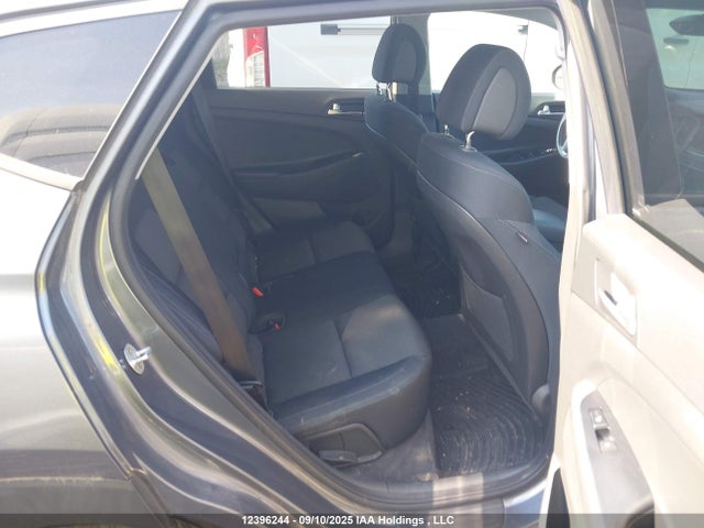Hyundai Tucson 2016 KM8J3CA21GU045539 Image 8