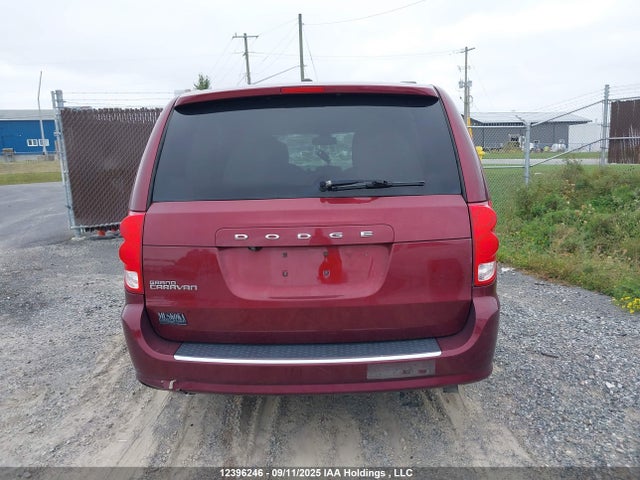 2C4RDGBG0JR329545 Dodge Grand Caravan