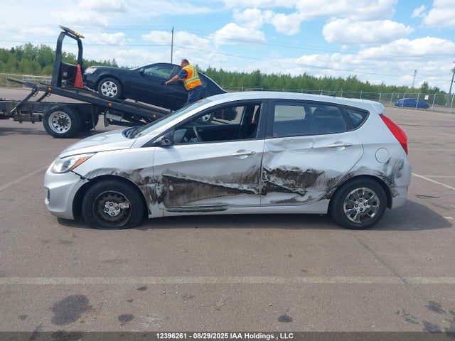 Aukcja sprzedaży 2015 Hyundai Accent Gl, vin: KMHCT5AE0FU210901, numer aukcji: 12396261