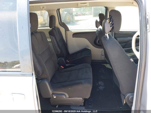 Dodge 2016 2016 2C4RDGBG5GR124182 Image 8