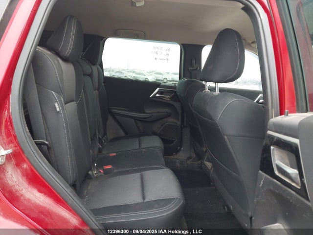 JA4J4TA87PZ612775 Mitsubishi Outlander
