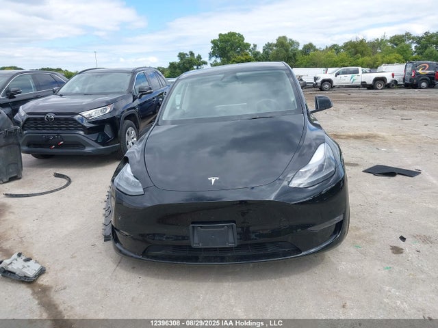 7SAYGDEE0SF317942 Tesla 2025