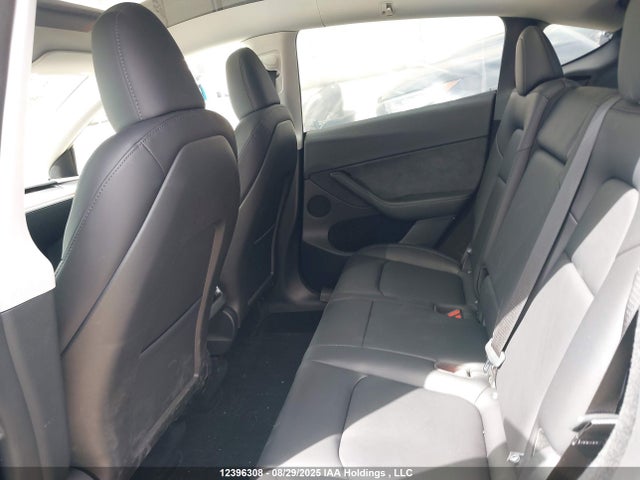 7SAYGDEE0SF317942 Tesla 2025