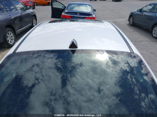 3KPF54AD1KE038285 KIA mpi nu