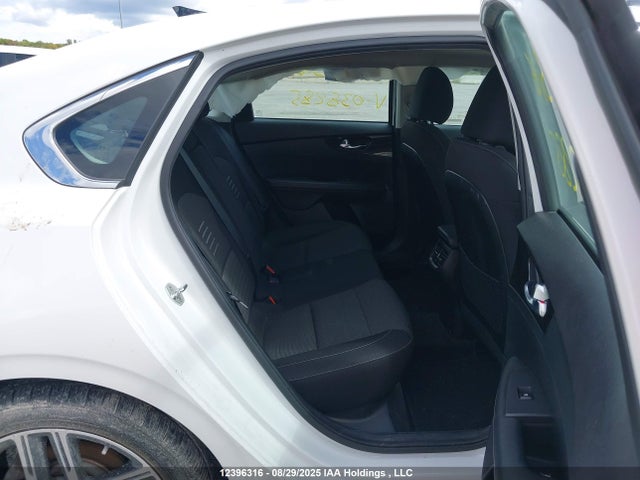 3KPF54AD1KE038285 KIA mpi nu