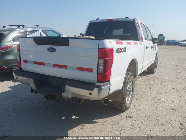 Продажа на аукционе авто 2022 Ford F-250 Xlt, vin: 1FT7W2B6XNEF16371, номер лота: 12396327