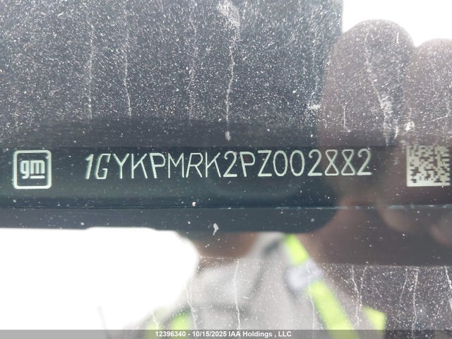 1GYKPMRK2PZ002882 Cadillac X0d + Ec6, 12-mod
