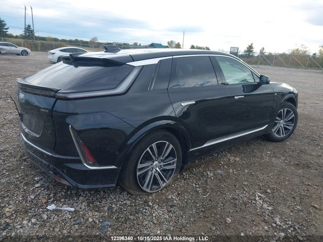 1GYKPMRK2PZ002882 Cadillac X0d + Ec6, 12-mod