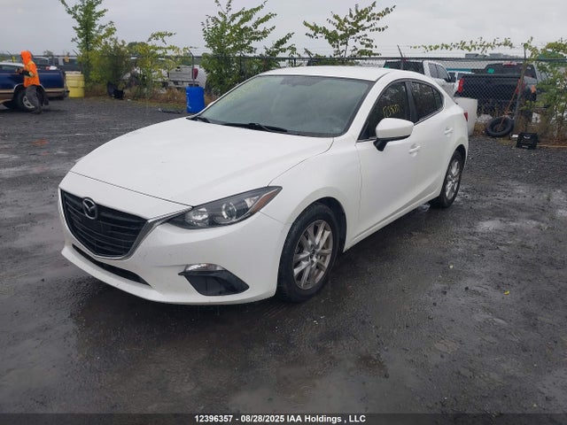3MZBM1V70FM236482 Mazda pe
