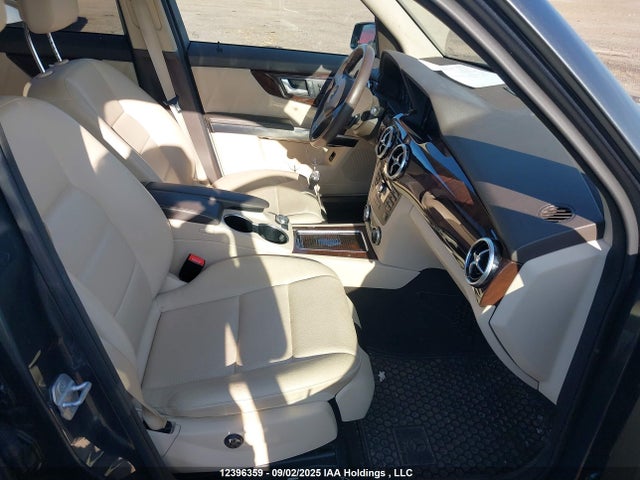 WDCGG8JB7EG258257 Mercedes-Benz Glk-Class