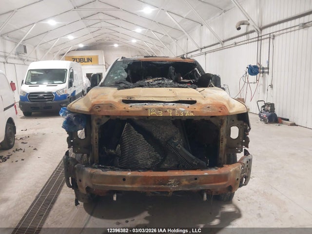 12396382 :رقم المزاد ، 1GT49YEY3RF403016 vin ، 2024 Gmc Sierra 3500hd Denali Ultimate مزاد بيع